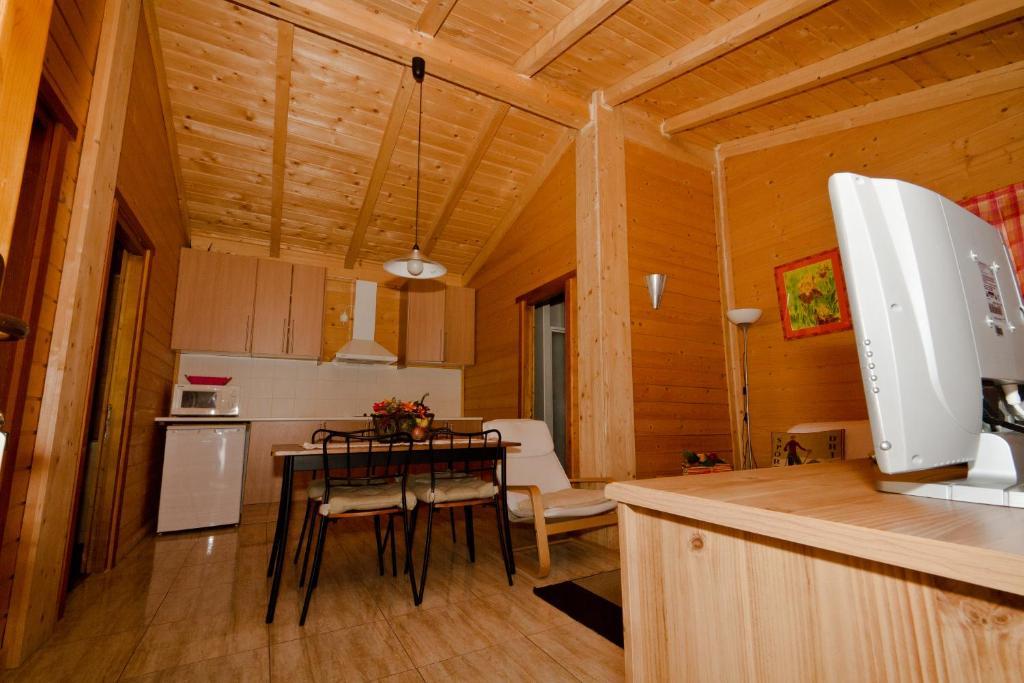 Camping - Bungalows Janramon Hotel Canillo Room photo